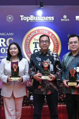 Konsisten Terapkan GRC, Jasa Raharja Raih Empat Penghargaan di Ajang TOP GRC Awards 2026